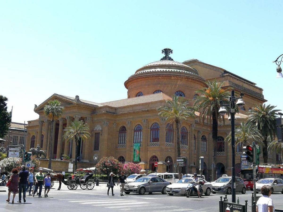 Casa Vacanze Nadi Palermo Luaran gambar