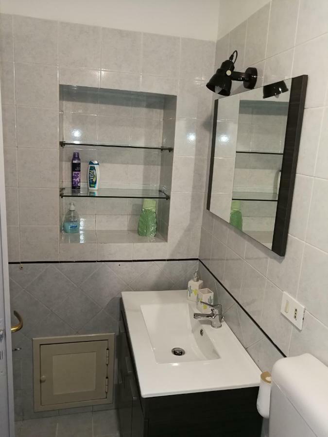 Casa Vacanze Nadi Palermo Luaran gambar